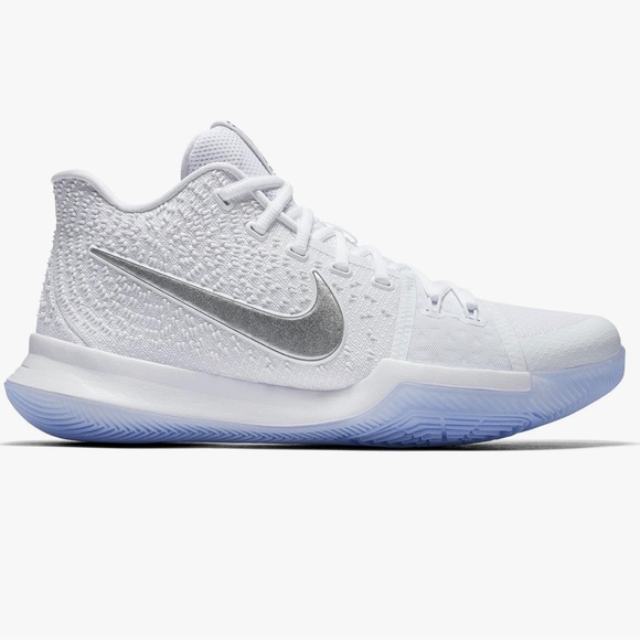 Nike Kids Kyrie 3 PS Basketball Shoe - Picture 5 of 10